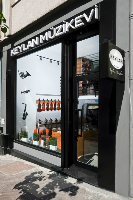 Keylan Müzikevi Mağaza Giriş